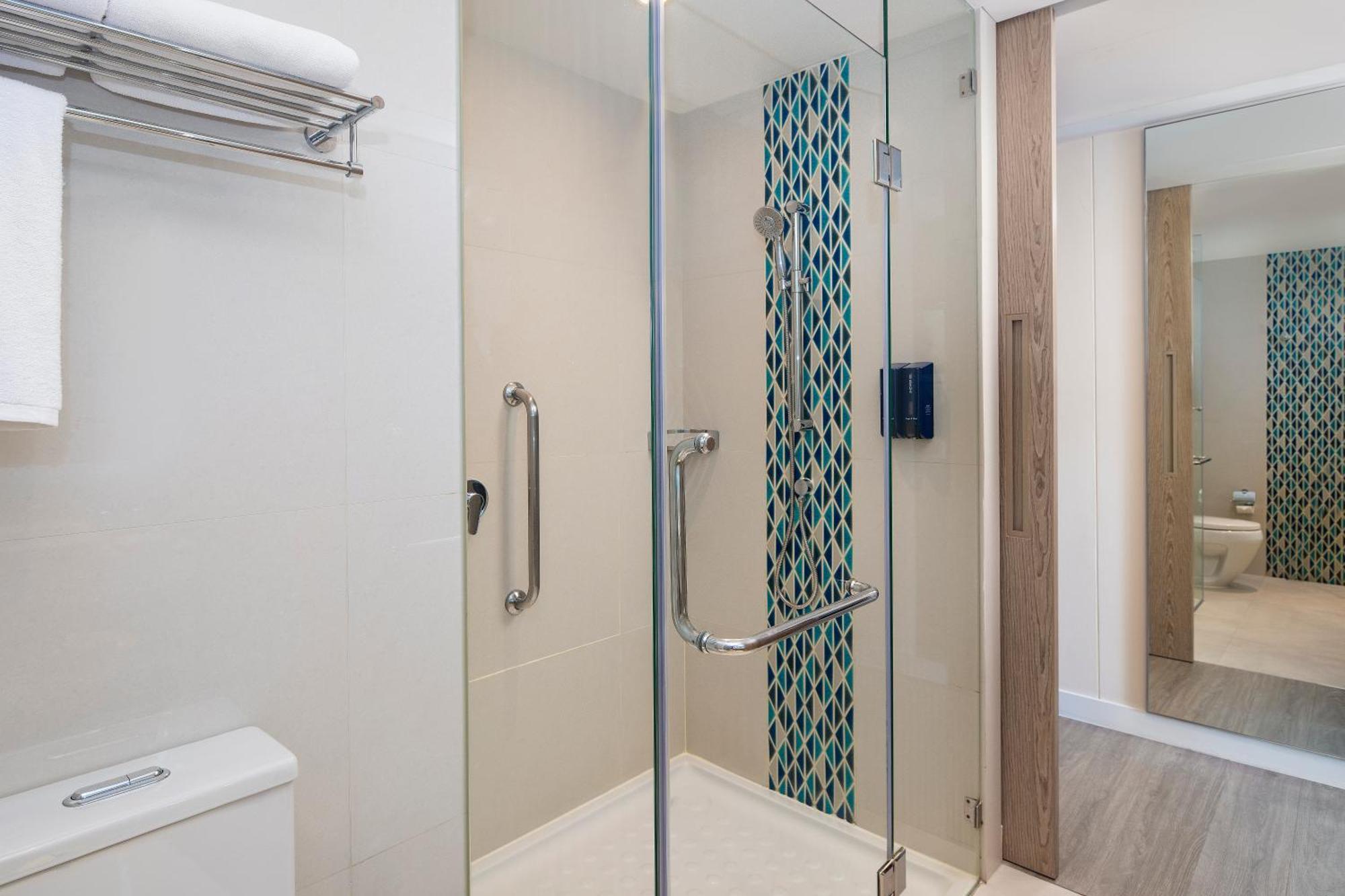 Ozo North Pattaya Hotel Ngoại thất bức ảnh